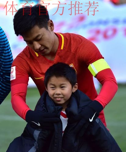 我们的故事 | U-23国足队长何超:我没有偶像但我有梦想 我们的故事 | U-23国足队长何超:我没有偶像但我有梦想